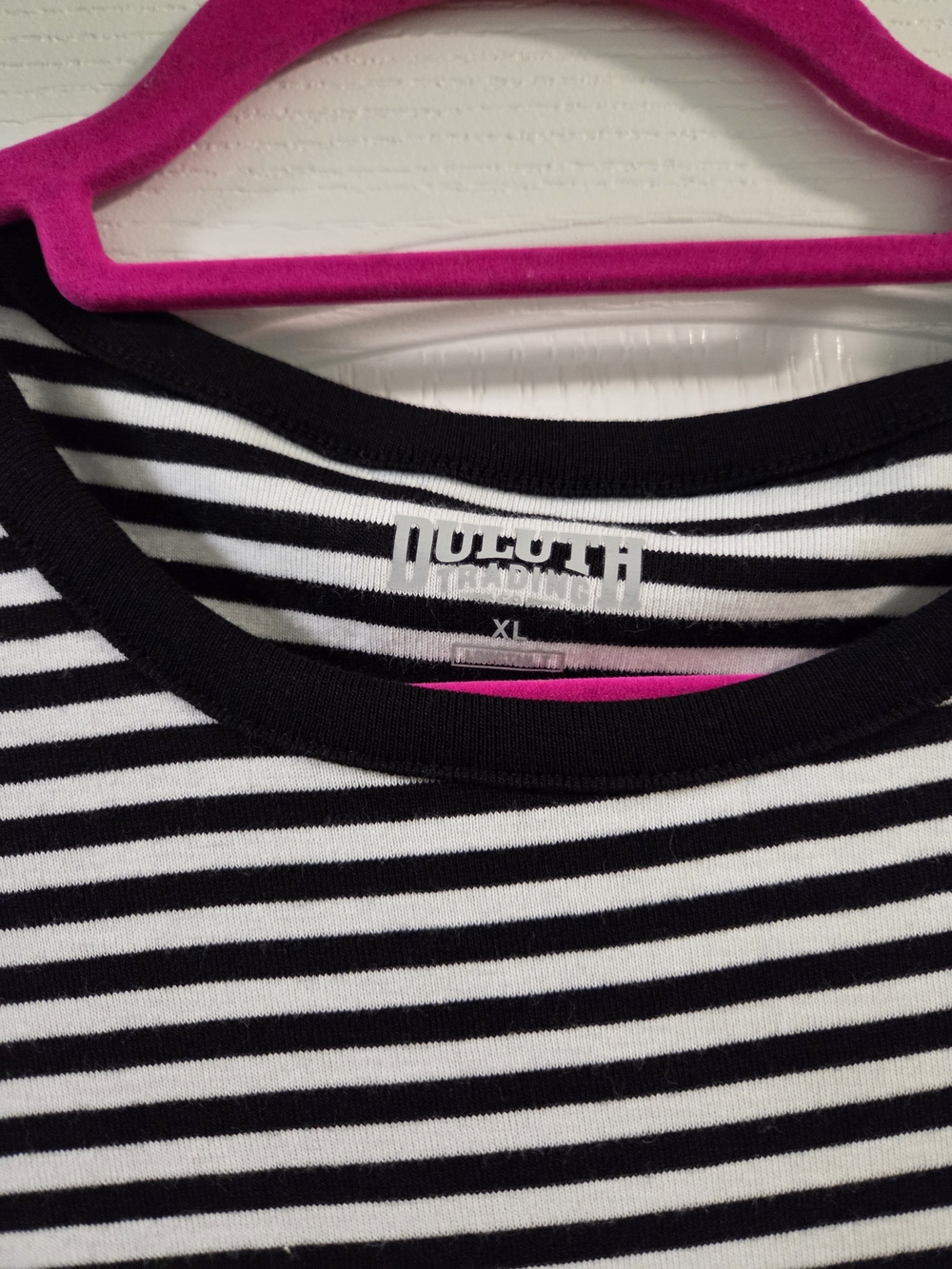Duluth Trading Co Longtail Black & White Striped Long Sleeve Tee- Size XL - Picture 5 of 8